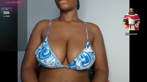 Snapshot of pinkxsugar chatting on 11.23.25 pinkxsugar online show from 11.23.25