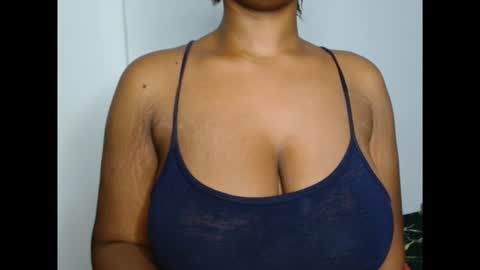 Snapshot of pinkxsugar chatting on 11.28.25 pinkxsugar online show from 11.28.25