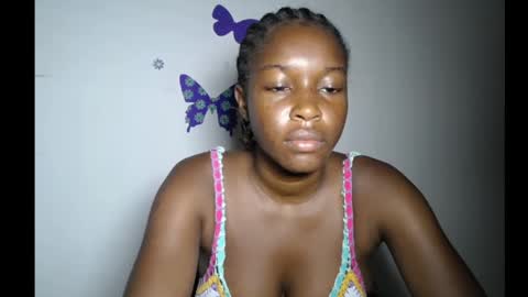 pinkykiki_247 online show from 12.15.25