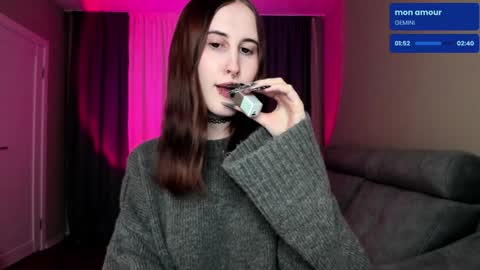 miko     online show from 02.01.25