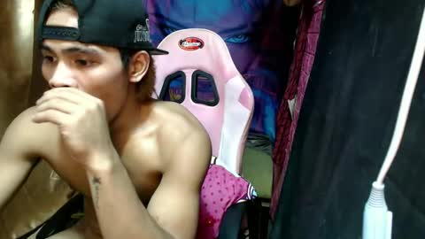 Snapshot of pinoy_fuckboy69 chatting on 02.06.26 pinoy_fuckboy69 online show from 02.06.26