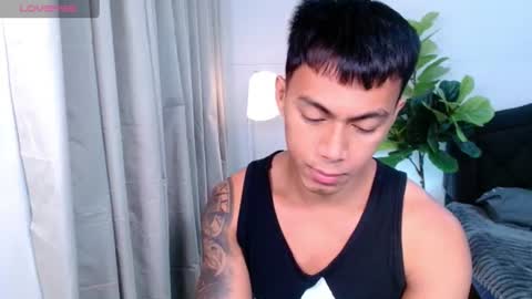 Snapshot of pinoymilker chatting on 06.24.26 ethan online show from 06.24.26