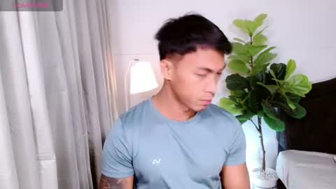 Snapshot of pinoymilker chatting on 07.13.26 ethan online show from 07.13.26