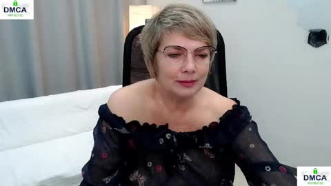 Bella online show from 04.23.26