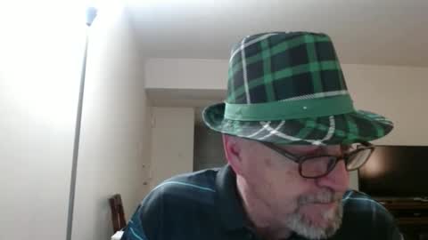 Snapshot of pipewizard chatting on 01.16.25 pipewizard online show from 01.16.25