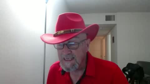 Snapshot of pipewizard chatting on 10.22.25 pipewizard online show from 10.22.25