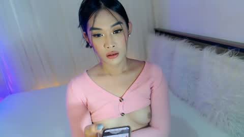 Snapshot of piroulita chatting on 01.18.25 Ari online show from 01.18.25