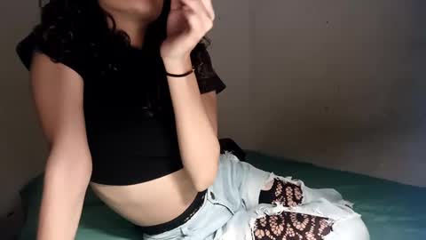 Snapshot of piscis_dreams chatting on 01.07.25 PiscisDreams online show from 01.07.25