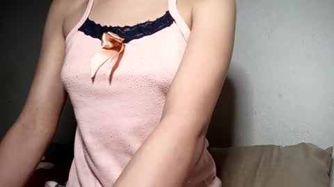 Snapshot of piscis_dreams chatting on 02.06.25 PiscisDreams online show from 02.06.25