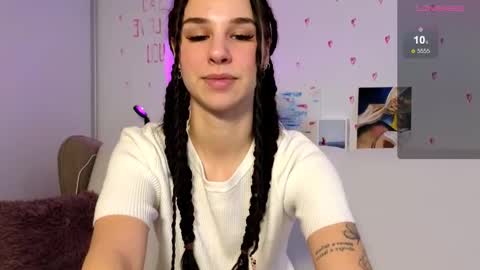 Molly online show from 03.05.26