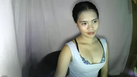 Snapshot of pixie_naughtyx chatting on 09.24.25 pixie online show from 09.24.25
