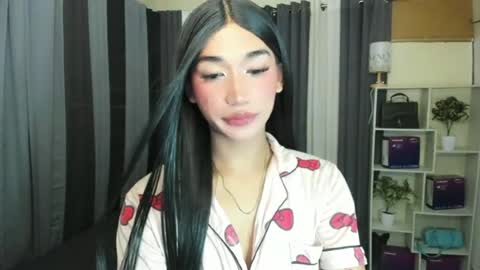 Snapshot of pixiedoll_ chatting on 06.15.26 pixiedoll_ online show from 06.15.26