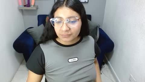 Snapshot of pixiefuckass69 chatting on 12.03.25 pixiefuckass69 online show from 12.03.25