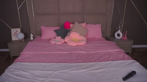 Snapshot of pixiehott chatting on 02.03.26 pixiehott online show from 02.03.26