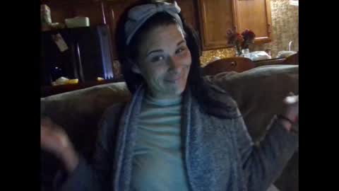 PixieLuxXx online show from 03.25.26