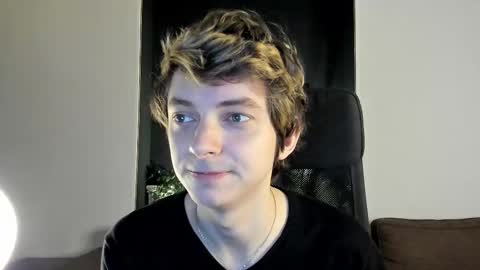 Snapshot of pjatteryd chatting on 02.28.25 pjatteryd online show from 02.28.25