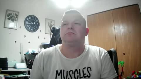 Snapshot of pkgotnos1 chatting on 01.14.26 pkgotnos1 online show from 01.14.26