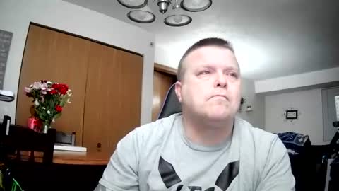 Snapshot of pkgotnos1 chatting on 02.23.26 pkgotnos1 online show from 02.23.26