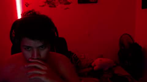  KingLxuS  online show from 01.20.25