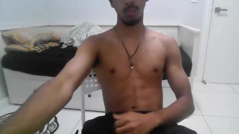 Snapshot of pklusts chatting on 04.06.26 pklusts online show from 04.06.26