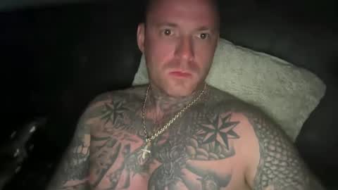 Snapshot of platinum_338 chatting on 09.26.25 platinum_338 online show from 09.26.25