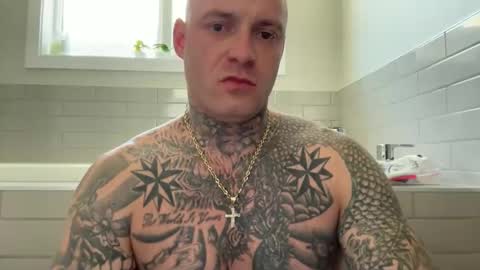 Snapshot of platinum_338 chatting on 10.25.25 platinum_338 online show from 10.25.25