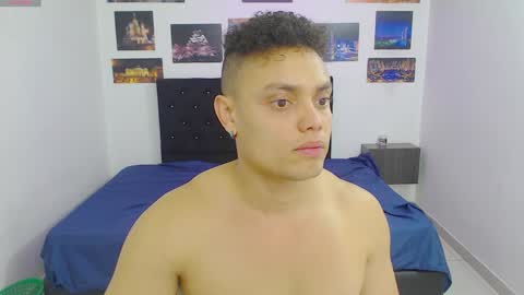 Snapshot of playboy_sex6 chatting on 12.14.24 PETER online show from 12.14.24