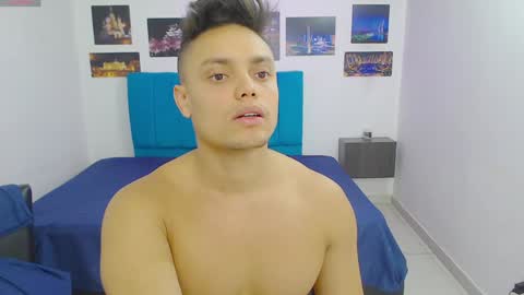 Snapshot of playboy_sex6 chatting on 01.25.25 PETER online show from 01.25.25