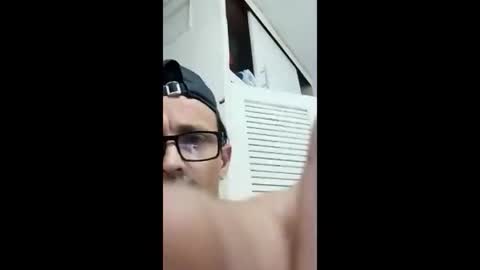 Snapshot of playboyalekz chatting on 03.29.26 playboyalekz online show from 03.29.26