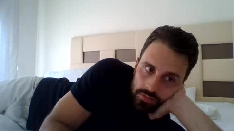 Snapshot of playboyy19 chatting on 10.19.25 playboyy19 online show from 10.19.25