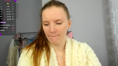 Snapshot of playful_mary chatting on 04.01.26 Masha online show from 04.01.26