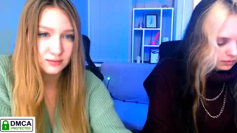 Snapshot of playful_sophie chatting on 12.30.24 Sophie online show from 12.30.24