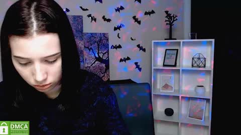 Snapshot of playful_sophie chatting on 01.03.25 Sophie online show from 01.03.25
