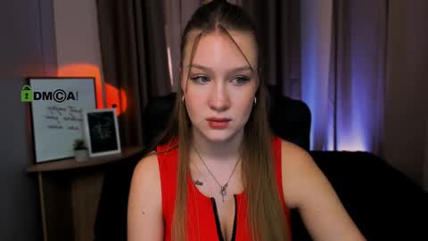 Snapshot of playful_sophie chatting on 01.30.25 Sophie online show from 01.30.25
