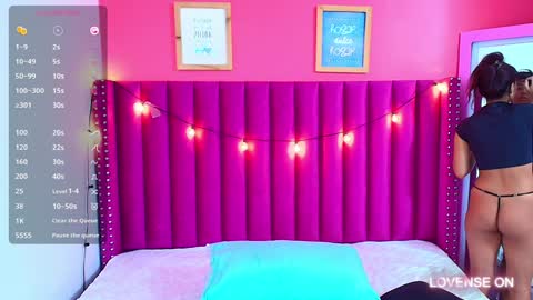 Snapshot of playfuljust_18 chatting on 12.16.24 SAMARA online show from 12.16.24