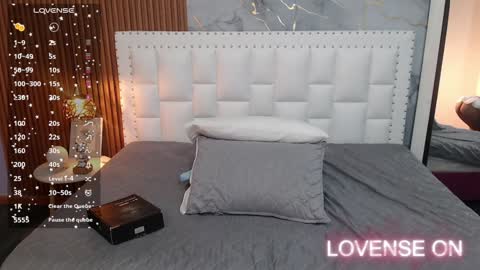 Snapshot of playfuljust_18 chatting on 12.26.24 SAMARA online show from 12.26.24