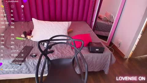 Snapshot of playfuljust_18 chatting on 01.14.25 SAMARA online show from 01.14.25