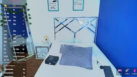 Snapshot of playfuljust_18 chatting on 01.26.25 SAMARA online show from 01.26.25