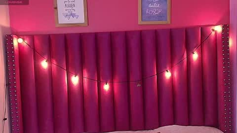 Snapshot of playfuljust_18 chatting on 02.04.25 SAMARA online show from 02.04.25