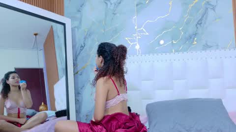 Snapshot of playfuljust_18 chatting on 11.05.25 SAMARA online show from 11.05.25