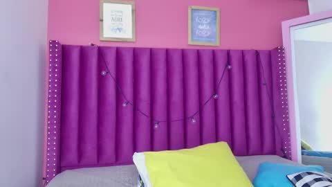 Snapshot of playfuljust_18 chatting on 12.15.25 SAMARA online show from 12.15.25