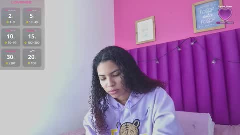 Snapshot of playfuljust_18 chatting on 02.18.26 SAMARA online show from 02.18.26