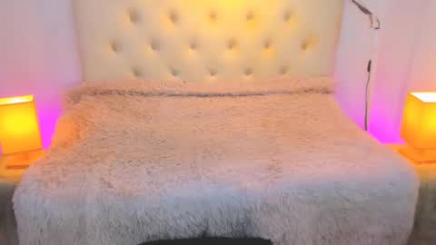 Snapshot of playfullmaniac chatting on 02.22.25 jen online show from 02.22.25