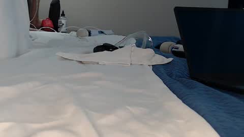 Snapshot of playfulpinkkitty chatting on 12.15.25 PlayfulPinkKitty online show from 12.15.25