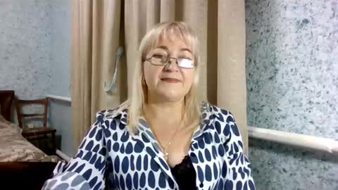 Snapshot of playm3soft chatting on 10.16.25 playm3soft online show from 10.16.25