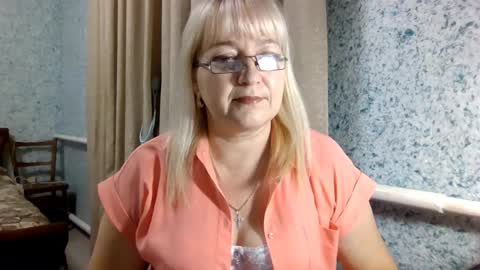 Snapshot of playm3soft chatting on 11.17.25 playm3soft online show from 11.17.25