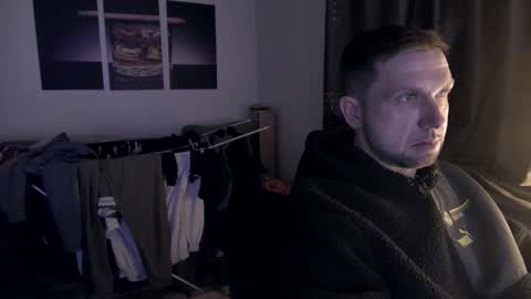 Hello ask me  . Im glad  to see you here in my room. Welcome PVT is open online show from 01.22.25