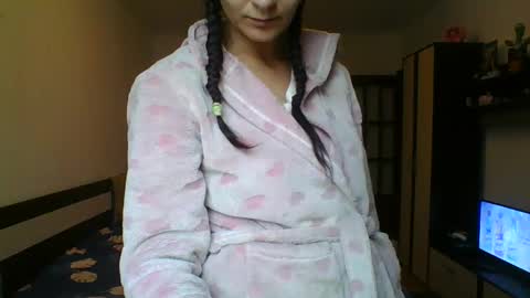 Snapshot of pleas3s_sweet chatting on 02.11.25 pleas3s_sweet online show from 02.11.25