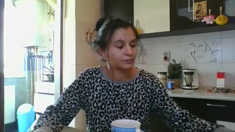 Snapshot of pleas3s_sweet chatting on 03.08.25 pleas3s_sweet online show from 03.08.25