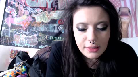 pleasantdinosaurus7537 online show from 07.06.26